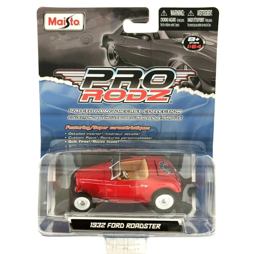 Maisto Pro RodZ‎ 1932 '32 Ford Roadster Car Red Die Cast 1/64 Scale Rumble Seat